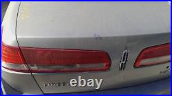 10 11 12 LINCOLN MKZ Trunk/decklid/hatch/tailgate witho rear view camera SILVER UX 10 11 12 LINCOLN MKZ Trunk/decklid/hatch/tailgate witho rear view camera SILVER UX