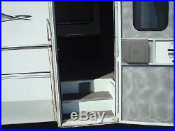 2005 Ford E350 Dually Showroom/Camper Van, Reverse Camera! 6.0L Turbo Diesel