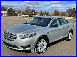 2017 Ford Taurus SE, LOW MILEAGE FORD SYNC SYSTEM REAR VIEW CAMERA