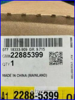 New Genuine GM 22885399 Rear View Camera 09-17 Acadia 13-17 Enclave Backup