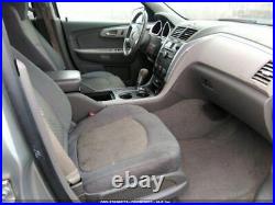 Used Deck Lid fits 2011 Chevrolet Traverse witho power lift witho rear view camera