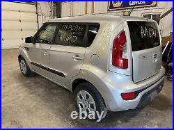 Used Deck Lid fits 2012 Kia Soul withprivacy tint glass witho rear view camera Grad