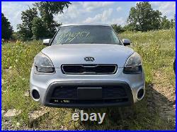 Used Deck Lid fits 2012 Kia Soul withprivacy tint glass witho rear view camera Grad