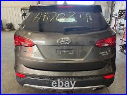 Used Deck Lid fits 2013 Hyundai Santa fe SWB Sport withrear view camera witho navig Used Deck Lid fits 2013 Hyundai Santa fe SWB Sport withrear view camera witho navig