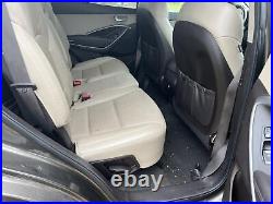 Used Deck Lid fits 2013 Hyundai Santa fe SWB Sport withrear view camera witho navig Used Deck Lid fits 2013 Hyundai Santa fe SWB Sport withrear view camera witho navig